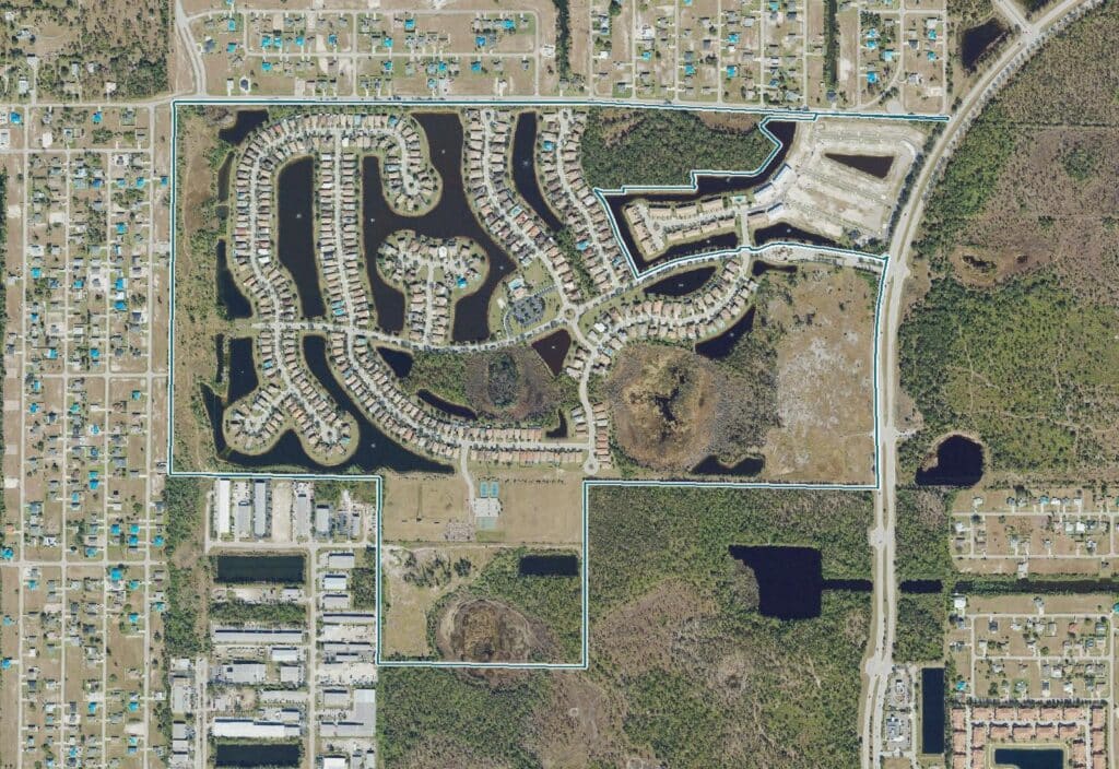 Aerial map of Coral Lakes with the community boundary