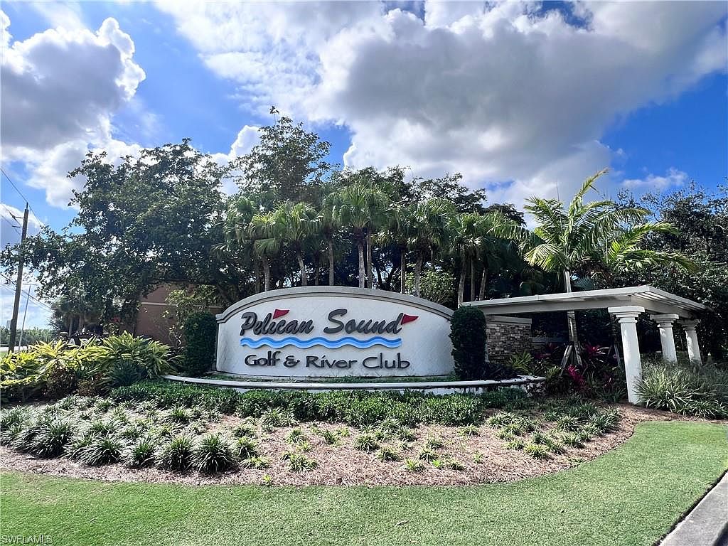 Pelican Sound Golf & River Club Entrance, Estero, Florida