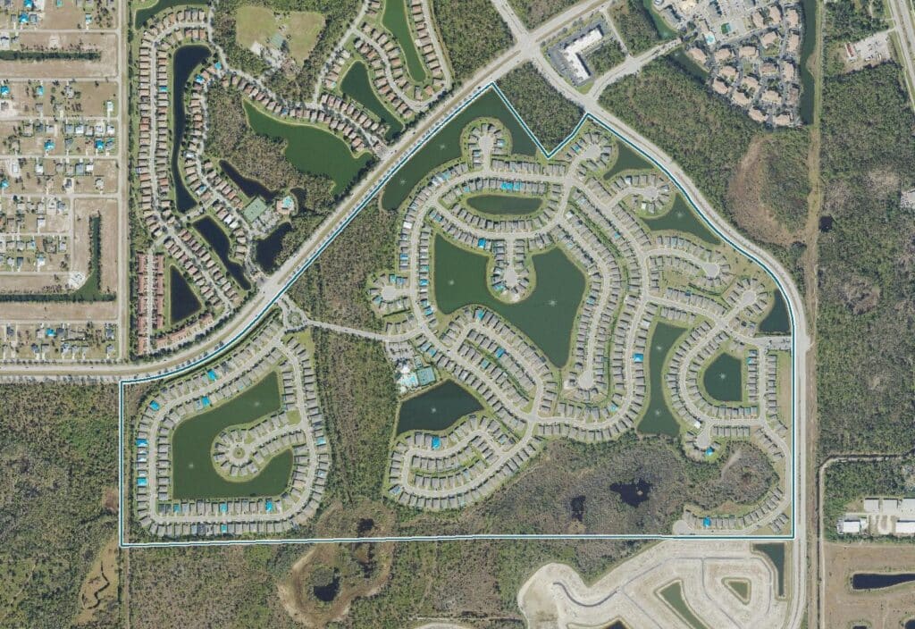 Aerial map of Entrada with the community boundary